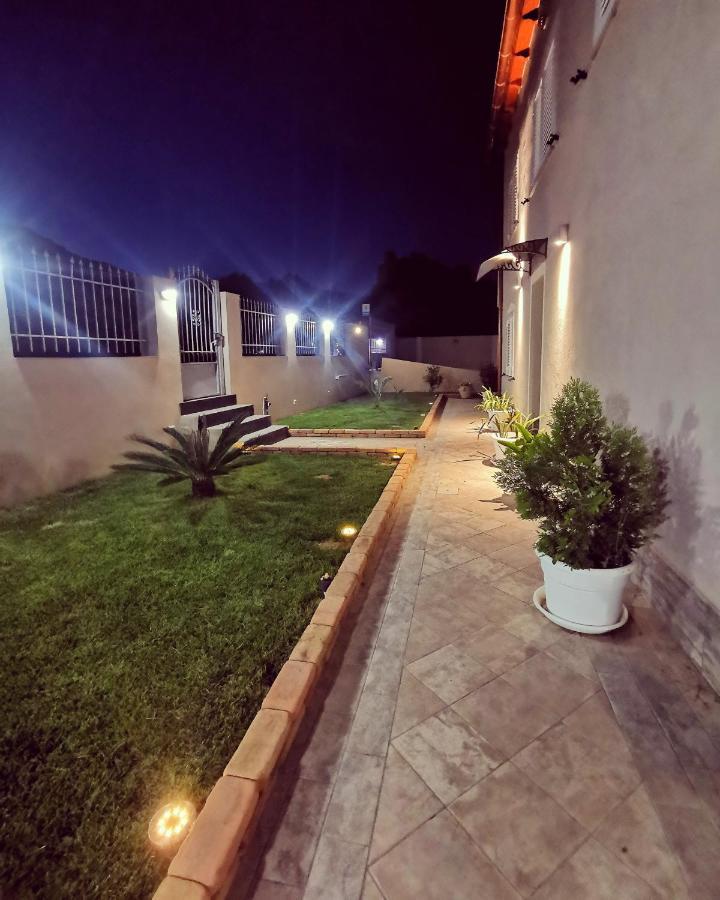 Villa Chiara Solanas Solanas  Exterior photo
